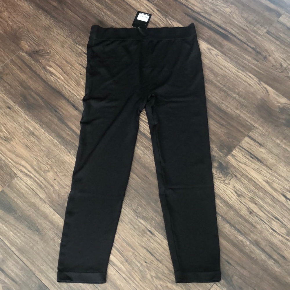 BNWT White Mark Black Leggings